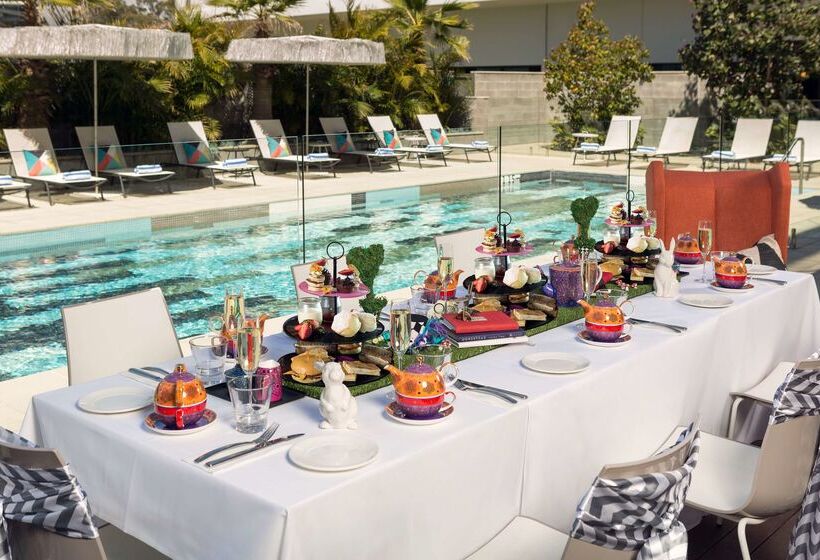 בית מלון כפרי Atura Blacktown