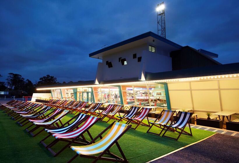 בית מלון כפרי Atura Blacktown