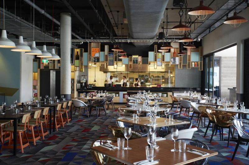 בית מלון כפרי Atura Blacktown