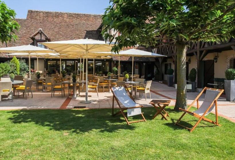 호텔 Auberge Du Cheval Blanc   Teritoria