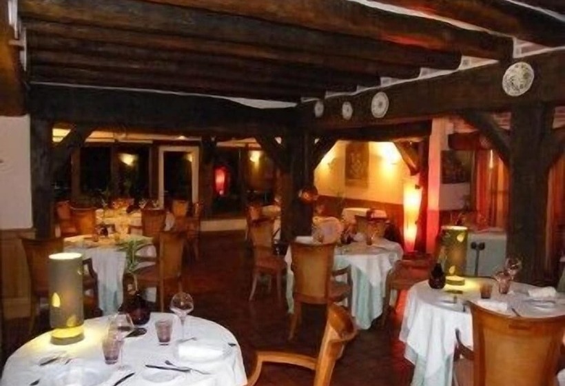 בית מלון כפרי Auberge Du Cheval Blanc   Teritoria