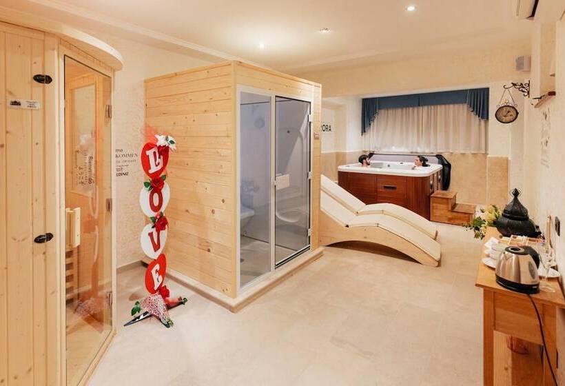 Hotel Aurora Wellness & Spa