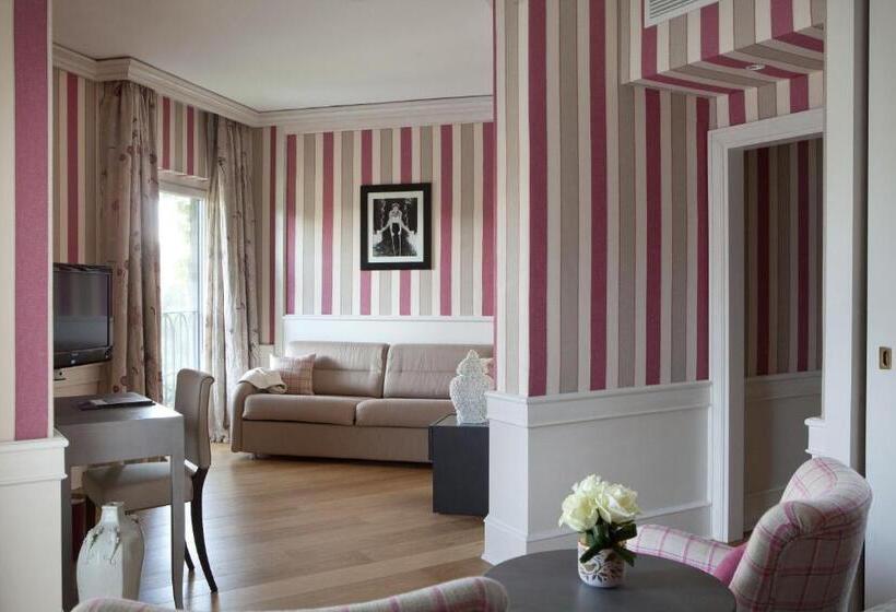 هتل Cala Del Porto Punta Ala