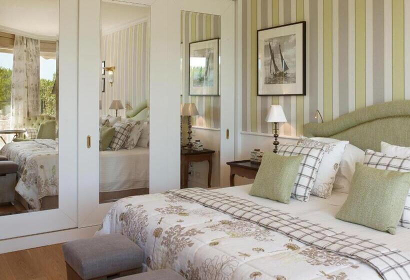 هتل Cala Del Porto Punta Ala