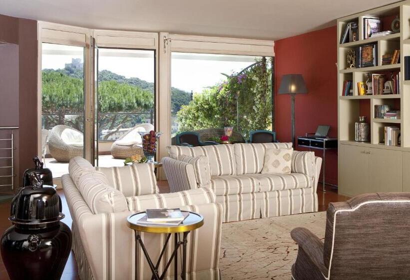 هتل Cala Del Porto Punta Ala