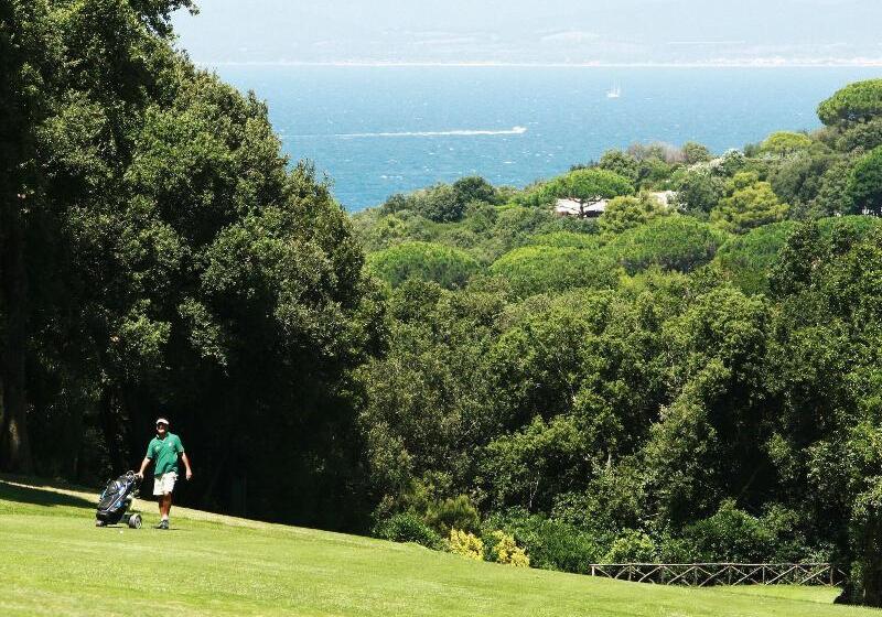 هتل Cala Del Porto Punta Ala