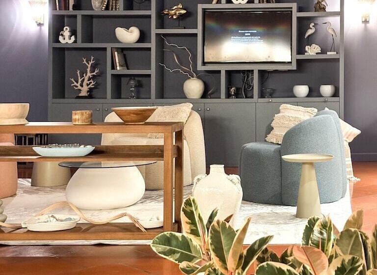 هتل Cala Del Porto Punta Ala