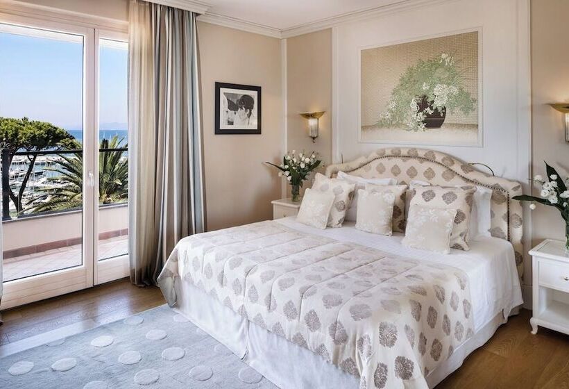 هتل Cala Del Porto Punta Ala