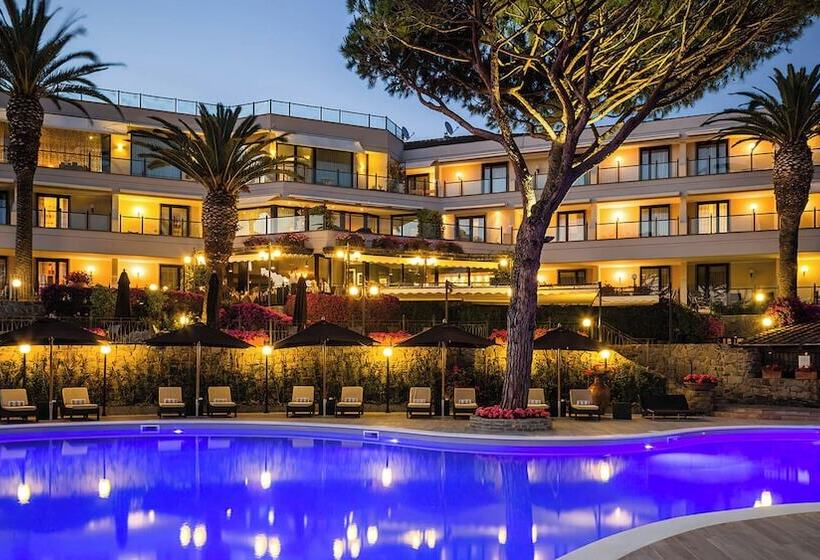 هتل Cala Del Porto Punta Ala