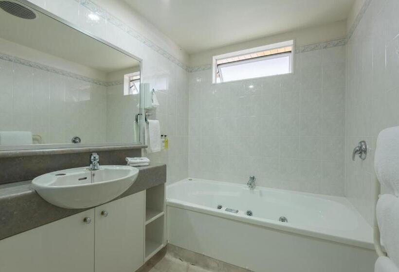 호텔 Baywatch Motor Inn