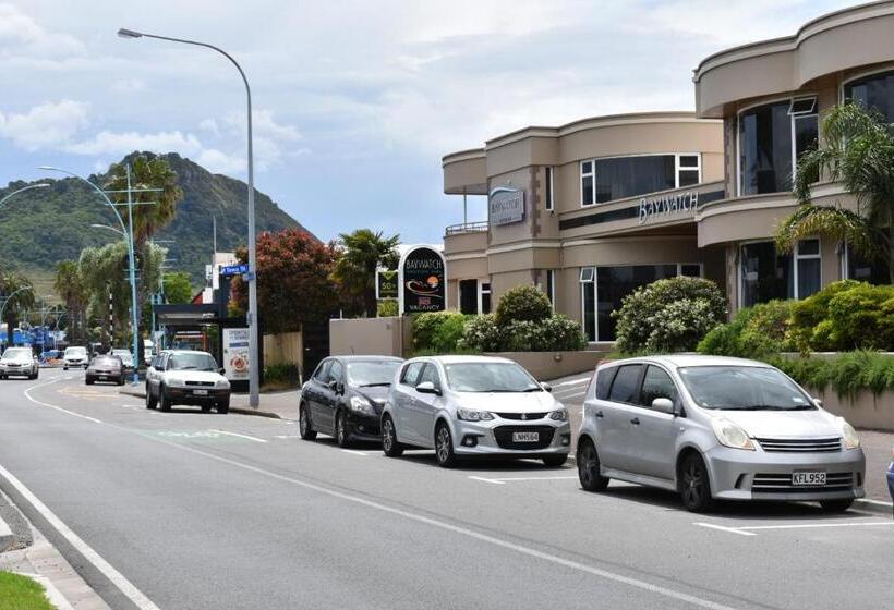 호텔 Baywatch Motor Inn