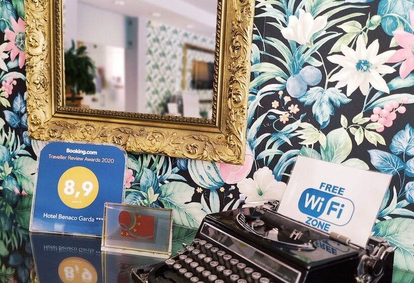 ホテル Benaco Garda S