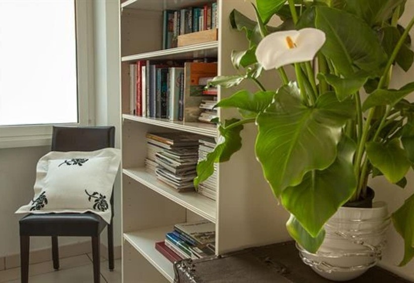 ホテル Benaco Garda S