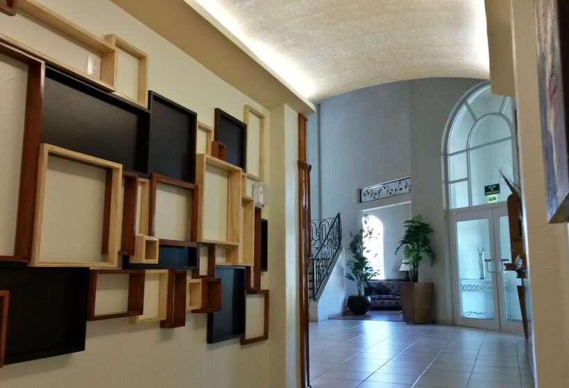 호텔 Best Western Bazarell Inn