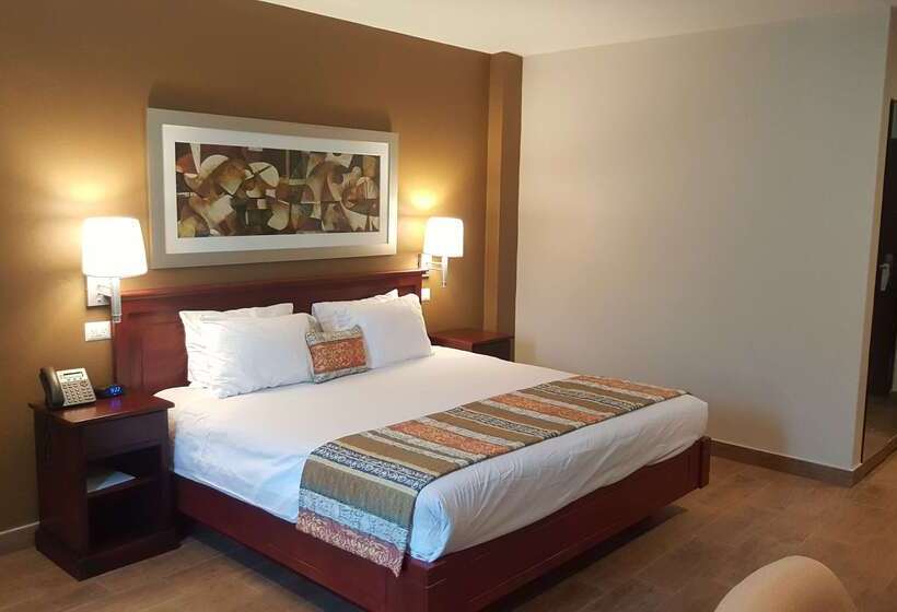 호텔 Best Western Bazarell Inn