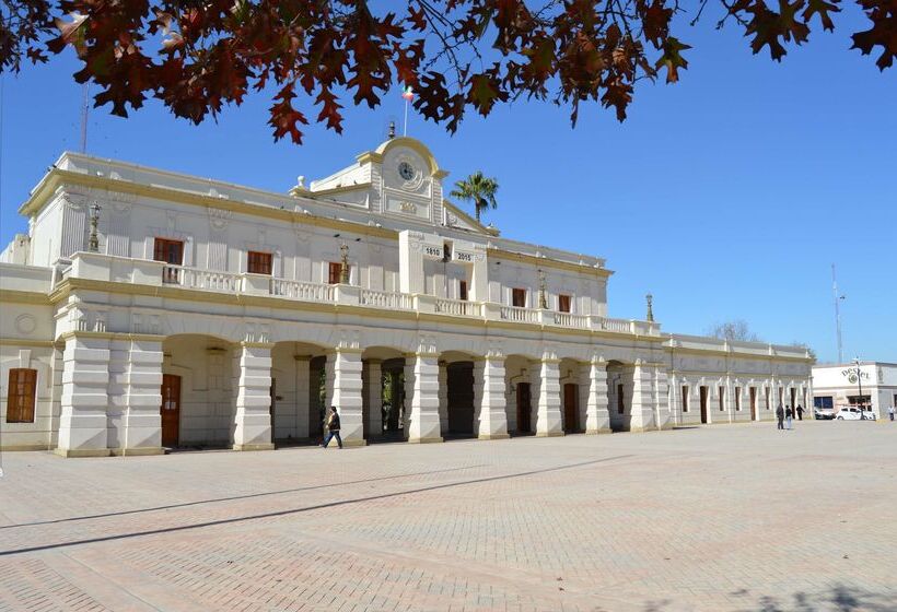 호텔 Best Western Bazarell Inn