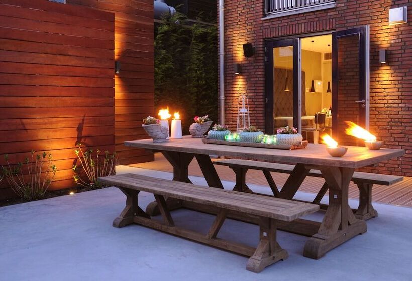 בית מלון כפרי Blue Mansion