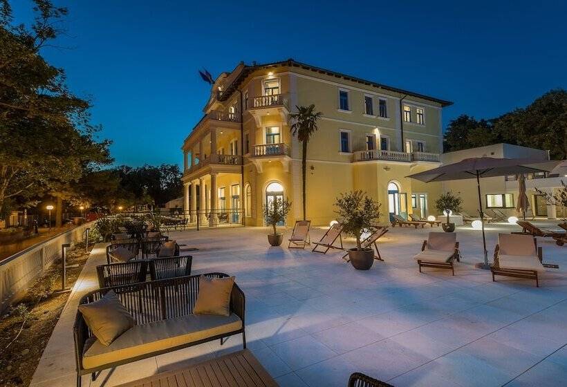 Boutique Hotel Esplanade