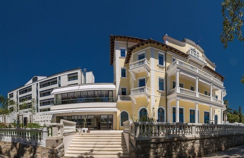 Boutique Hotel Esplanade