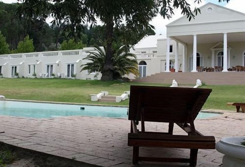 فندق Cascade Country Manor