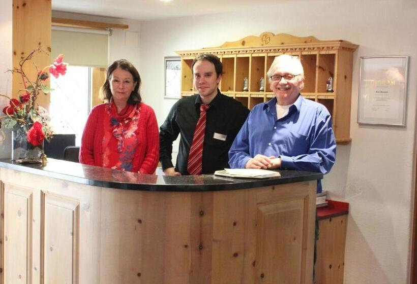 בית מלון כפרי Conrad