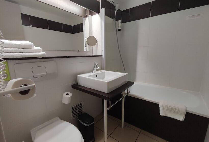 בית מלון כפרי Contact Hôtel Le Provençal Bordeaux Lac