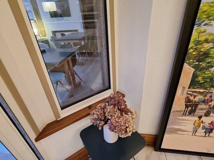 בית מלון כפרי De L Europe