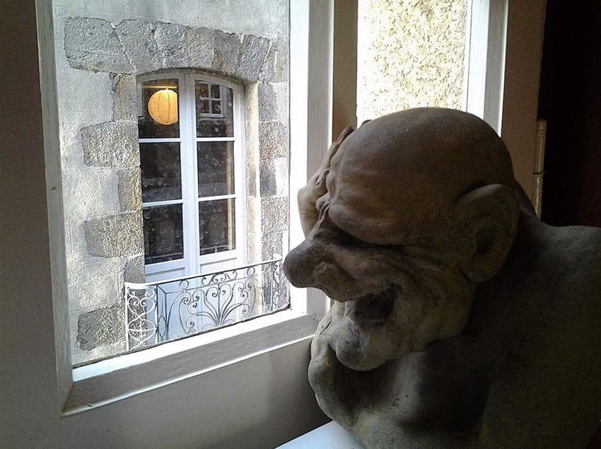 هتل De La Tour De L'horloge