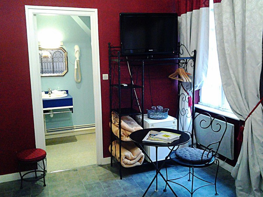 هتل De La Tour De L'horloge