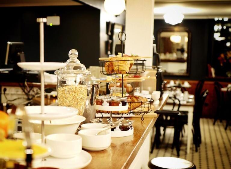 ホテル Des Carmes