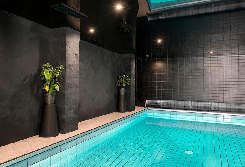 ホテル Des Carmes