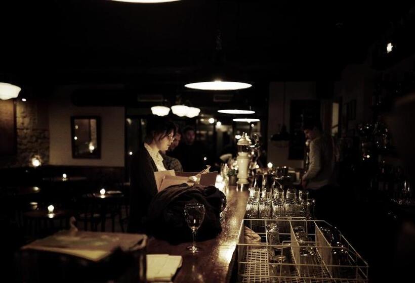 ホテル Des Carmes