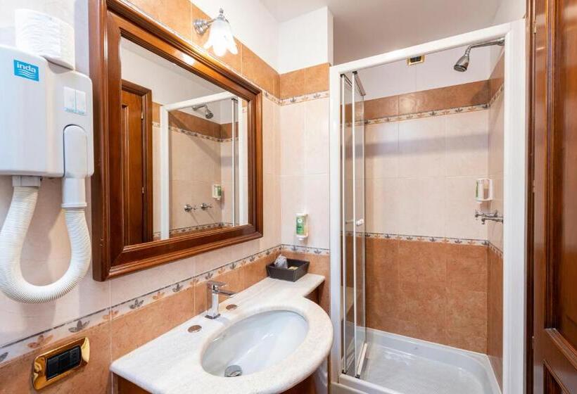 酒店 Du Lac Menaggio