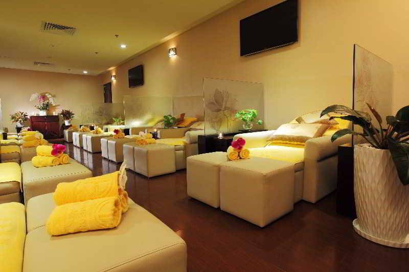 هتل Eden Star Saigon