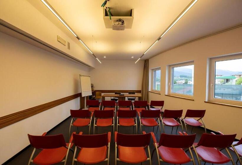 Отель Europa Belluno