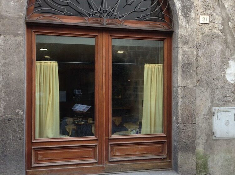 Отель Filippeschi