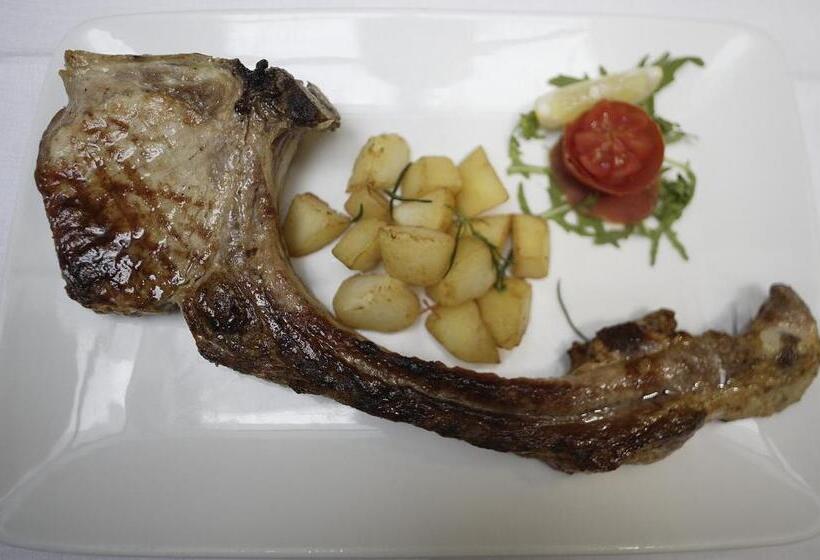 فندق Forte Del 48