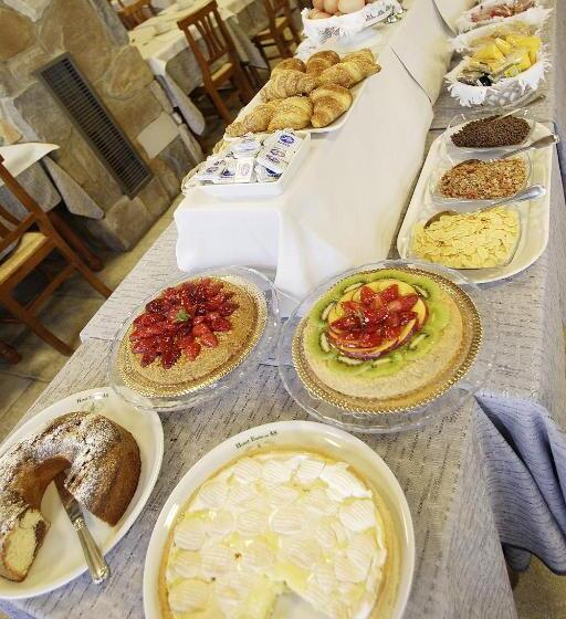 فندق Forte Del 48