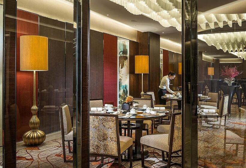 Four Seasons Hotel Shenzhen