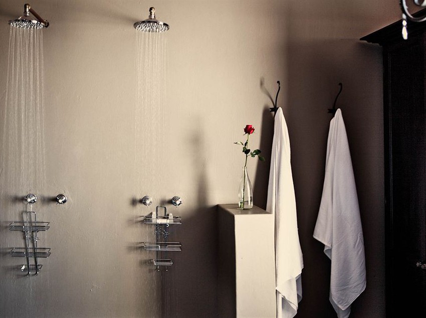 هتل Grand Africa Rooms And Rendezvous