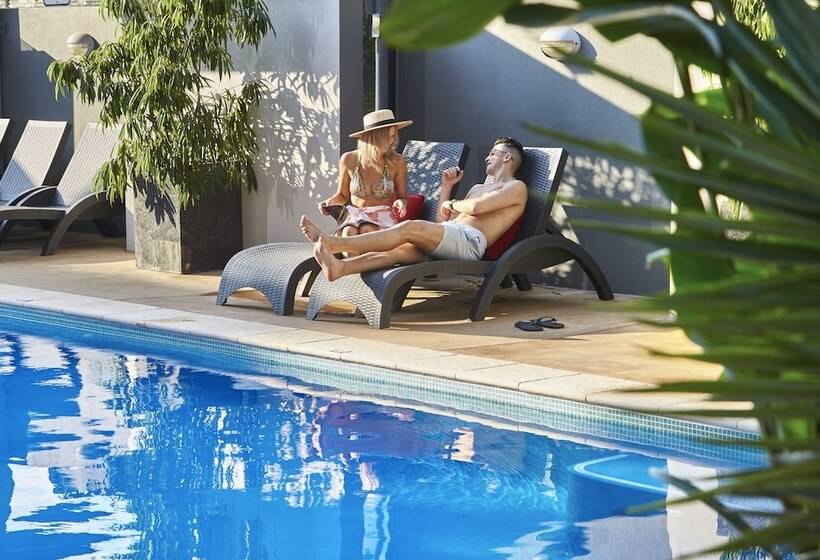 The Smith Hotel Darwin