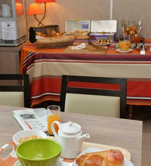 호텔 Hôtel La Croix Blanche