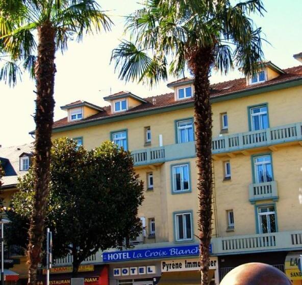 فندق Hôtel La Croix Blanche