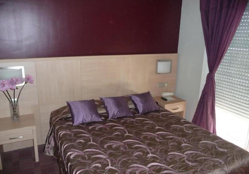 ホテル Hôtel Spunta Di Mare