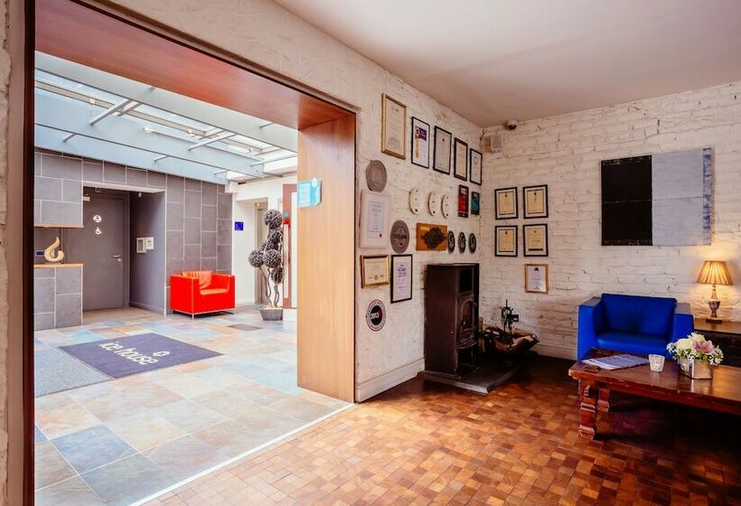 בית מלון כפרי Ice House