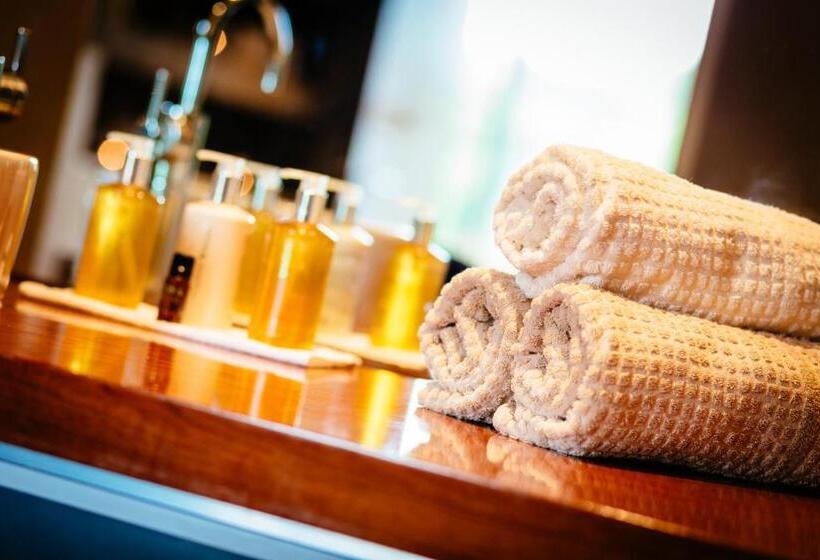 בית מלון כפרי Ice House