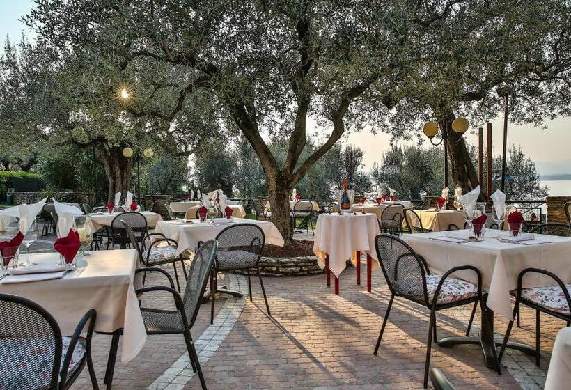 בית מלון כפרי Ideal