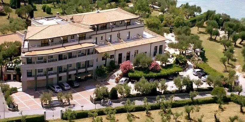 בית מלון כפרי Ideal