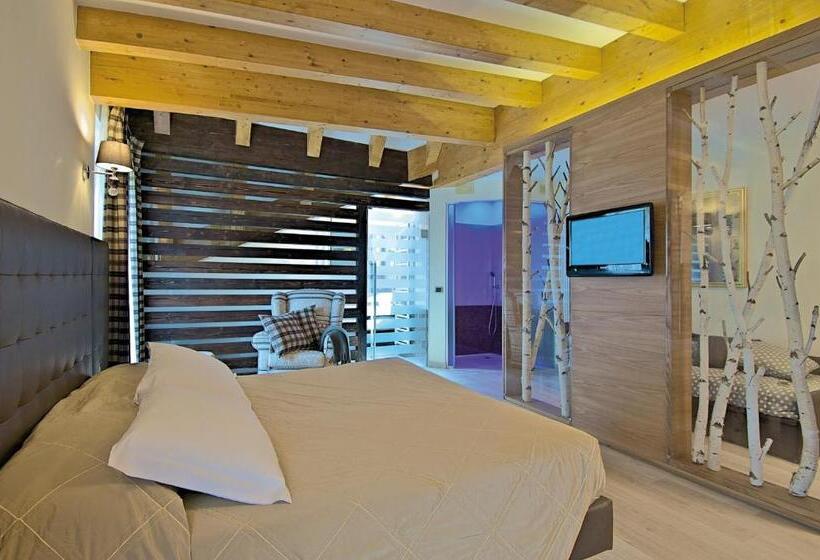 בית מלון כפרי Il Piccolo Dolomiti Resort