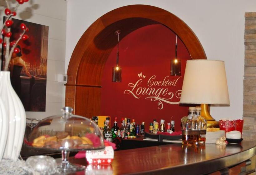 בית מלון כפרי Il Piccolo Dolomiti Resort